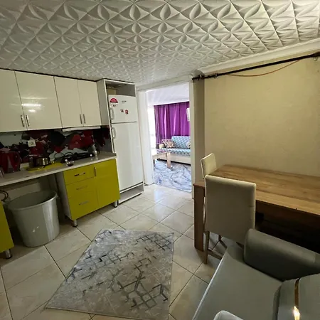 Apartment Suit Konaklama *